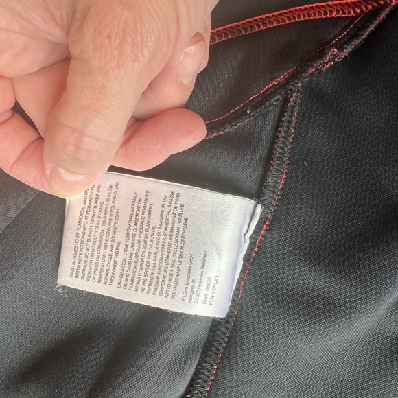 Gore convertible bike wear woman’s nwot top size small removable sleeves - Picture 10 of 16